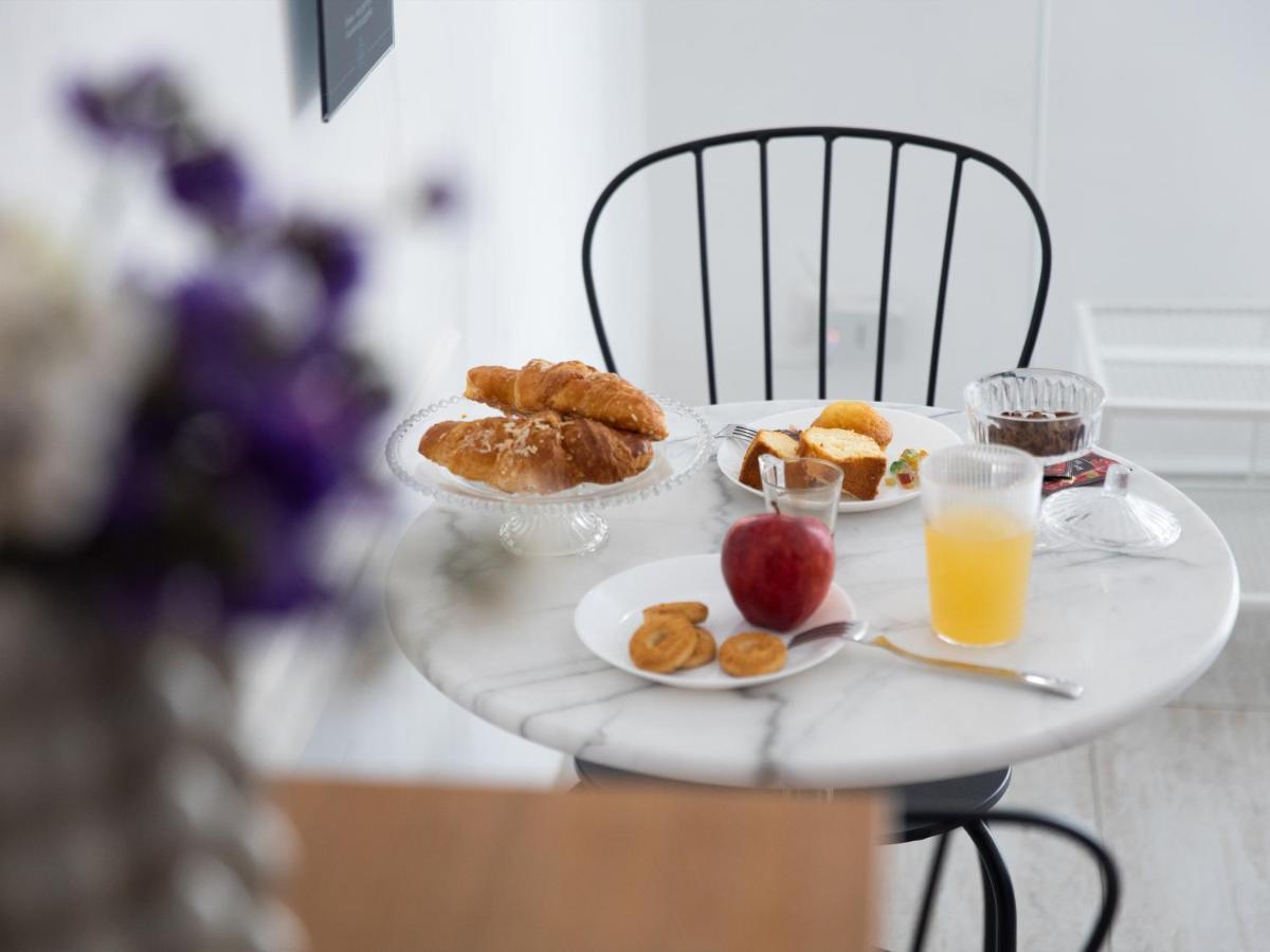 Salotto Borbonico Bed & Breakfast 2*
