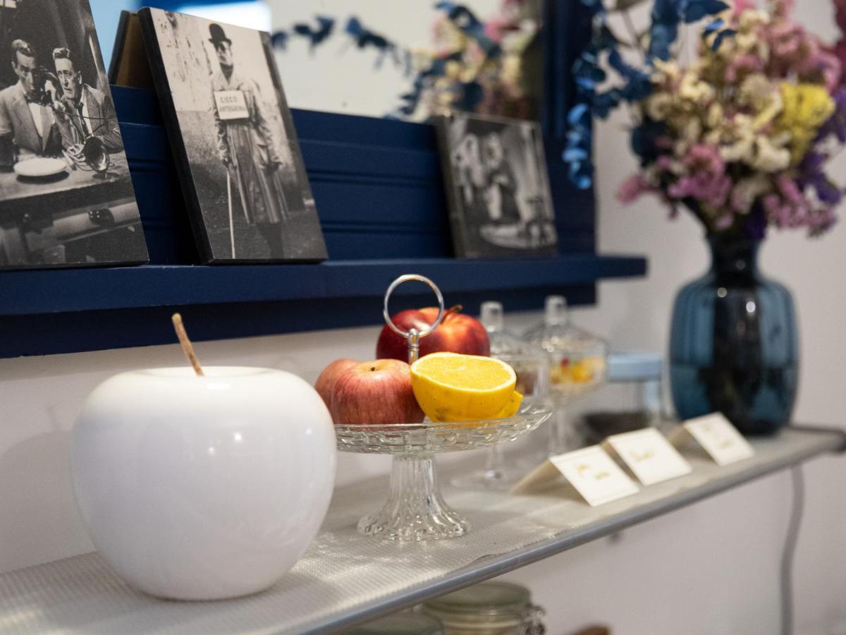 Salotto Borbonico Bed & Breakfast 2*